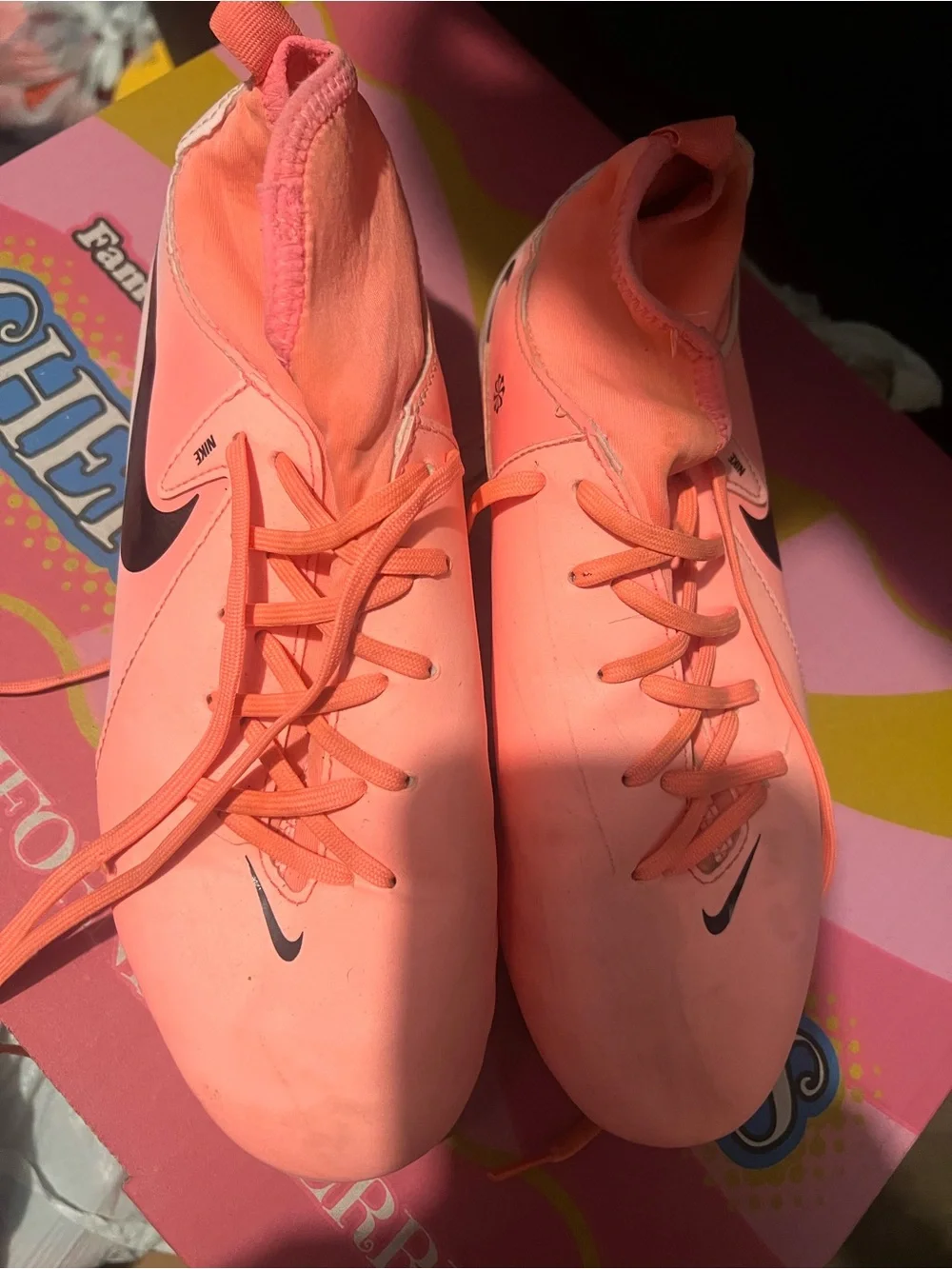 Nike Kids Coral/Peach Soccer Cleats